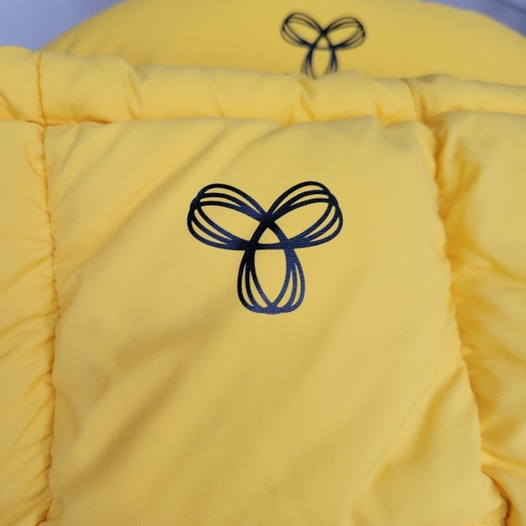 XS Aritzia Super Puff - Picture 6 of 11